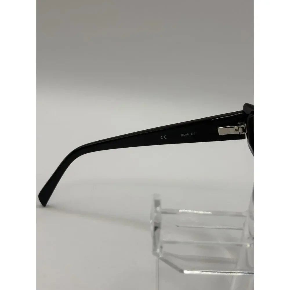Olga Cassini pre owned